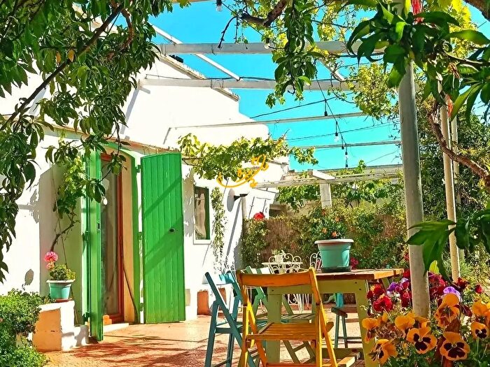 Casa con 8 locali in vendita in Strada Gnignero, Martina Franca
