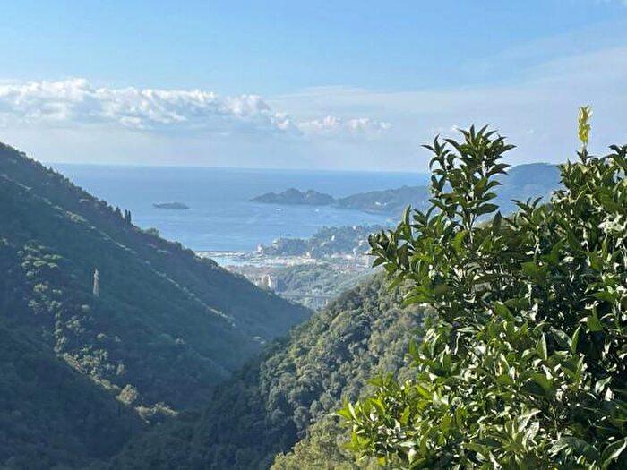 Casa bilocale in vendita in Via San Maurizio dei Monti, Rapallo