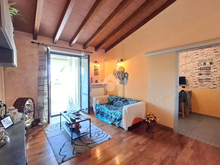 Appartamento trilocale in vendita in Via Madre Teresa di Calcutta, Gragnano Trebbiense