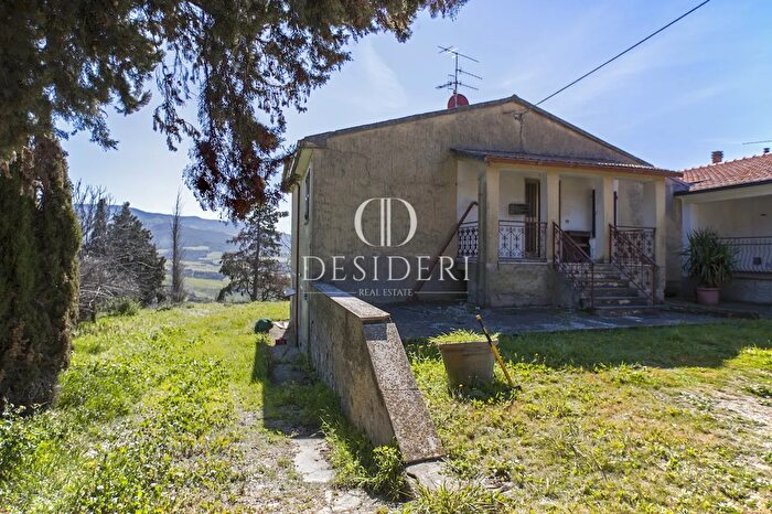 Casa con 8 locali in vendita in Podere Sanino Cinigiano, Cinigiano