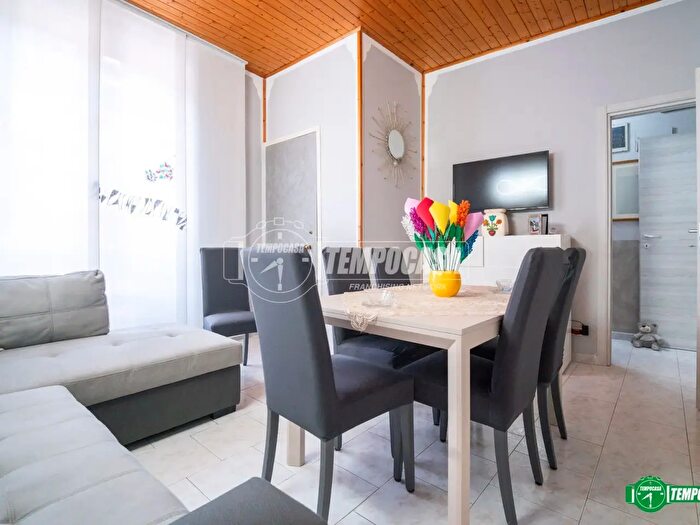 Appartamento trilocale in vendita in Via Lazzaretto, Oggiono