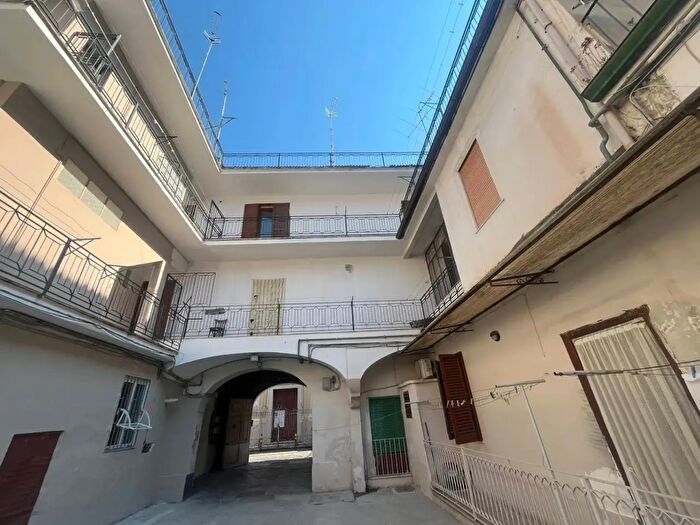 Appartamento quadrilocale in affitto in Via Latina, Santa Maria Capua Vetere