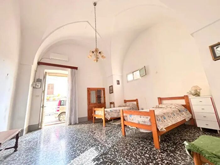 Appartamento con 6 locali in vendita in Via Leuca, Tricase