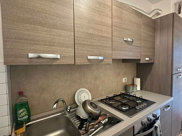 Appartamento trilocale in affitto in Via del Lavoro, Semicentro Stazione, Perugia
