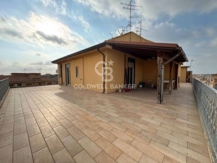 Appartamento trilocale in vendita in Via Giovanni Giolitti, Comiso