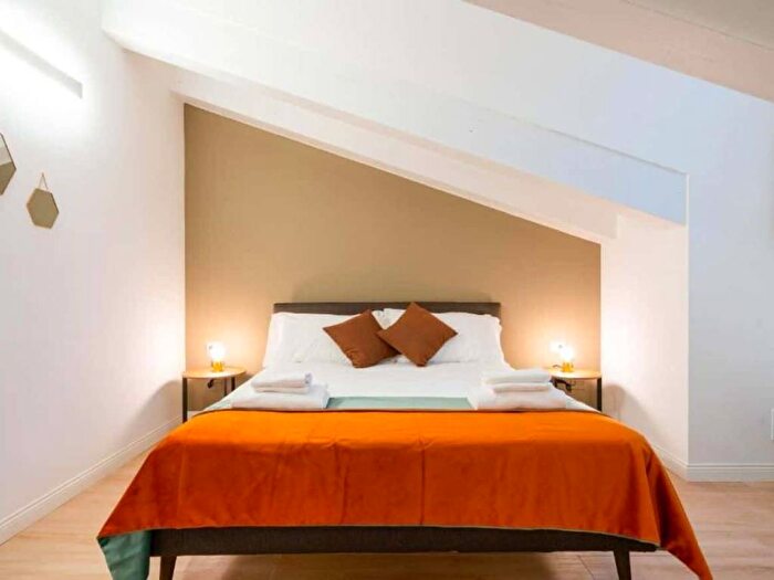 Appartamento in affitto in Via Mazzini, Borgo Teresiano, Trieste