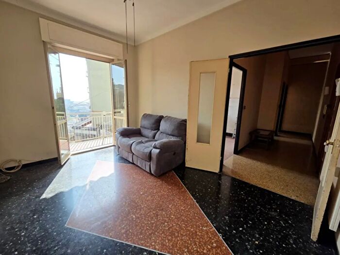 Appartamento con 5 locali in vendita in Via Gaspare Murtola, Genova