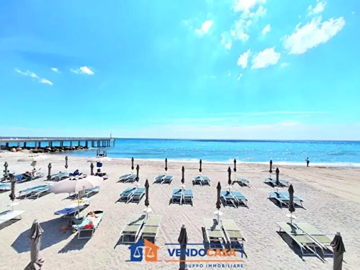 Appartamento quadrilocale in vendita in Via Don Giovanni Bado, Pietra Ligure