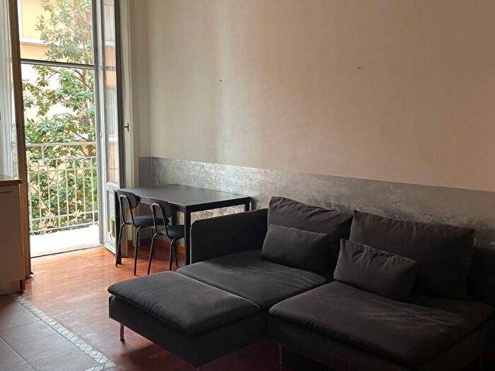 Appartamento bilocale in affitto in Cenisio, Milano