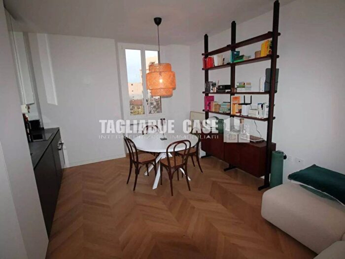 Appartamento bilocale in affitto in Via Rovereto, Rovereto, Milano