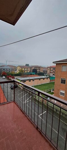 Appartamento con 8 locali in vendita in Bistagno