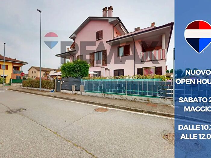 Appartamento monolocale in vendita in Via Madre Teresa di Calcutta, Castiraga Vidardo