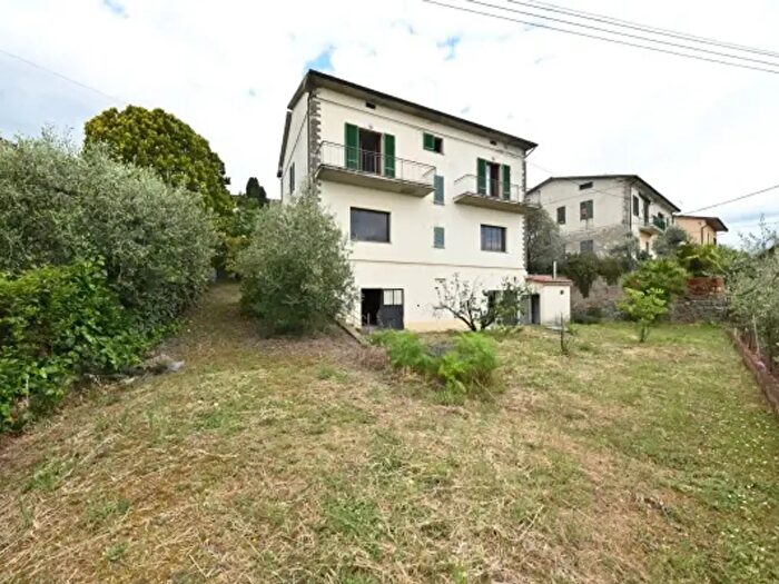 Casa con 5 locali in vendita in Via Madonna del Rivaio, Castiglion Fiorentino