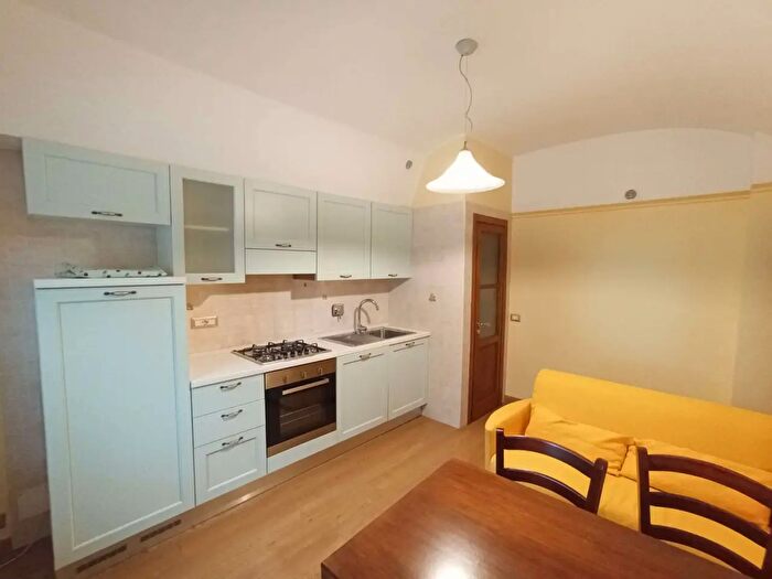 Appartamento trilocale in affitto in Via Maria Alinda Brunacci Brunamonti, Perugia
