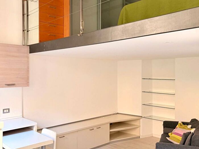 Appartamento bilocale in affitto in Via Antonio Fogazzaro, Montenero, Milano