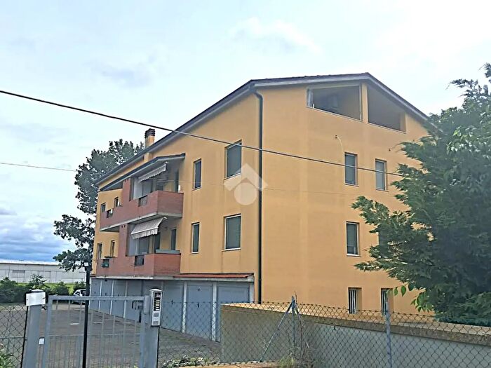 Appartamento bilocale in vendita in Via del Tiglio, Imola