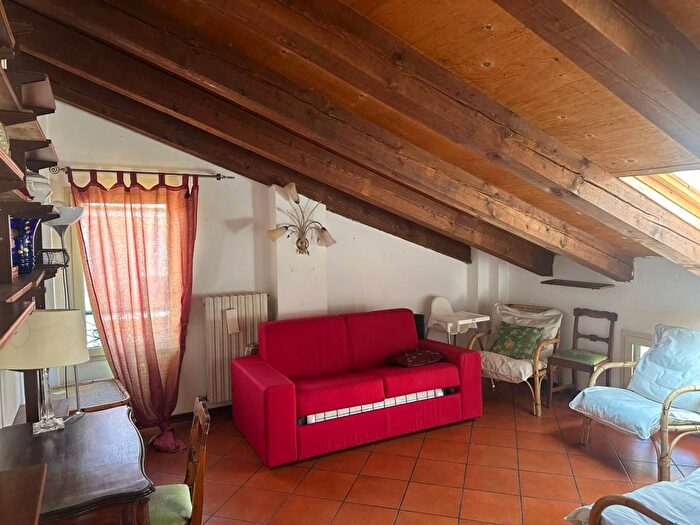 Appartamento bilocale in affitto in Santo Stefano, Bologna