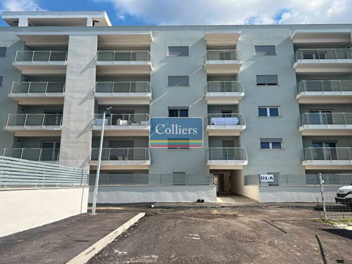 Appartamento bilocale in affitto in Via di Pratica, Pratica di Mare Monte d'Oro, Pomezia