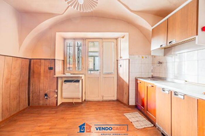 Casa con 6 locali in vendita in Via Giordana di Clans, Peveragno