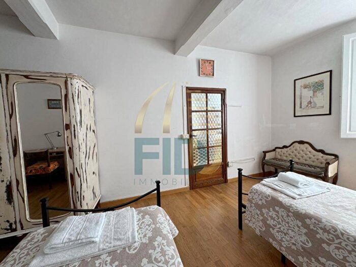 Appartamento quadrilocale in affitto in Via dei Serragli, Santo Spirito, Firenze