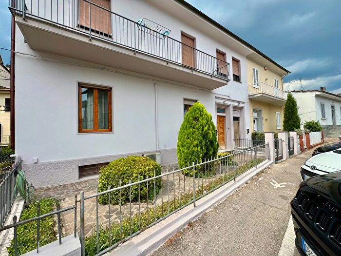 Appartamento con 5 locali in vendita in Viale Giotto, Empoli