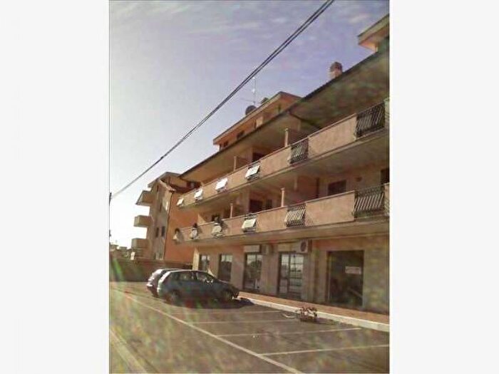 Appartamento quadrilocale in vendita in Via San Carlo, Fiumicino