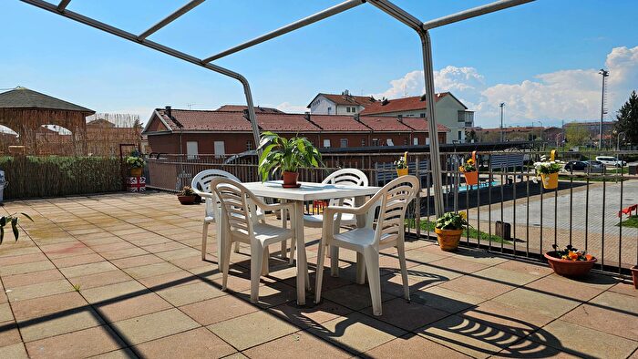 Appartamento trilocale in vendita in Via Santa Maria, Moncalieri