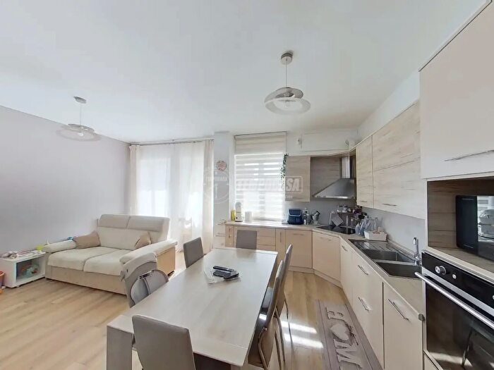 Appartamento bilocale in vendita in Piazza Mazzini, Seveso