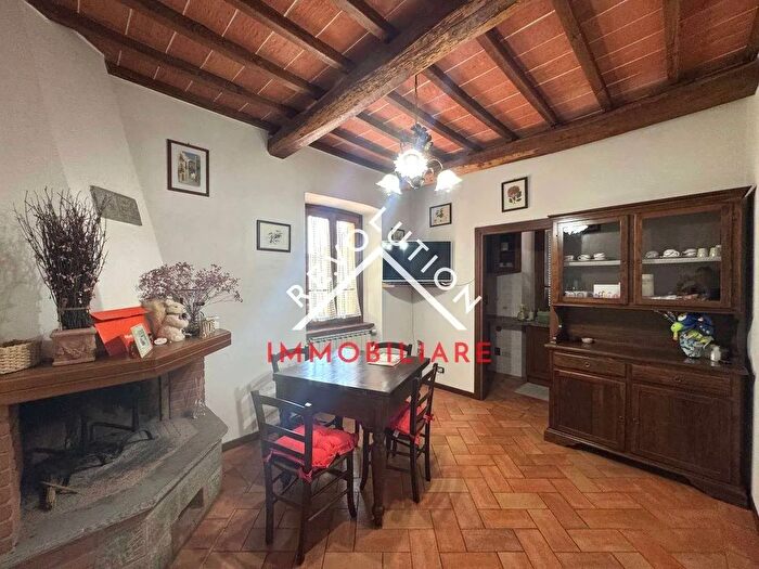 Appartamento trilocale in vendita in Via del Boschetto, Talla