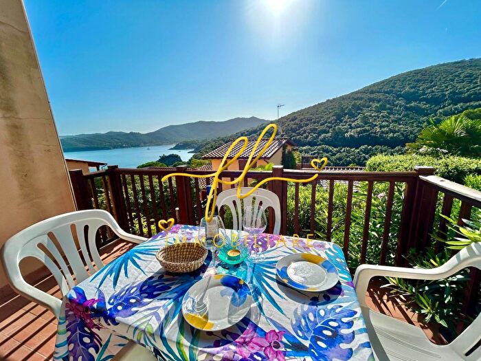 Appartamento bilocale in vendita in Marciana