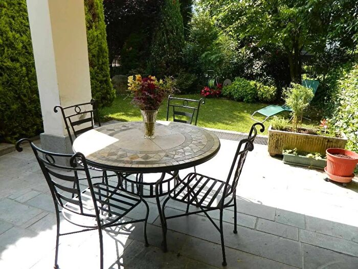 Casa con 5 locali in vendita in Via Meriggio Sondrio Sondrio, Sondrio