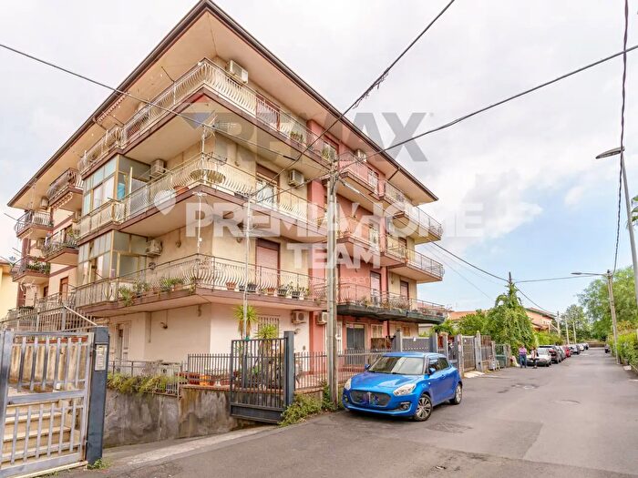 Appartamento con 5 locali in vendita in Via Giovanni Verga, Tremestieri Etneo