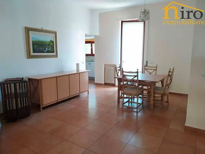 Appartamento trilocale in affitto in Via Monte Corvo, Pescara