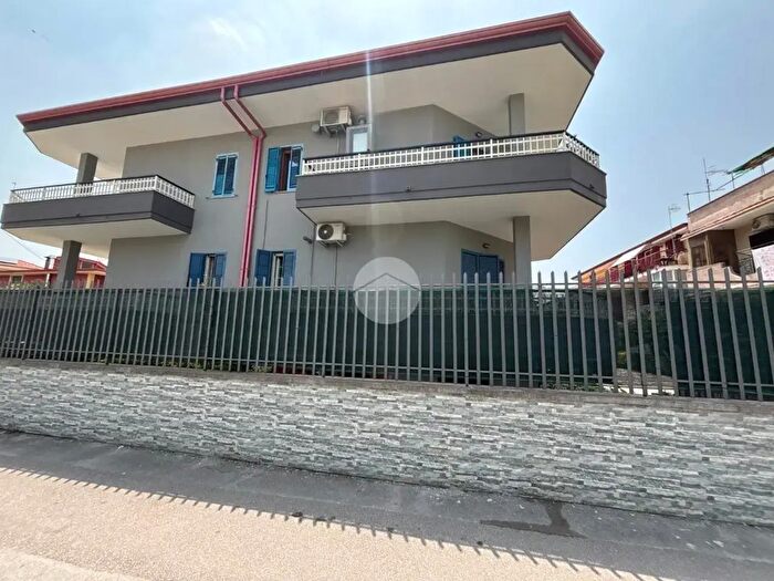 Casa con 5 locali in vendita in Via Marco Minghetti, Acerra