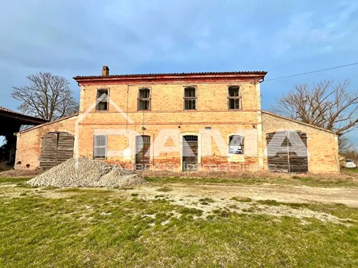 Casa con 7 locali in vendita in Via XIII Novembre, Forli