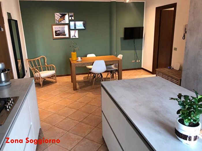 Appartamento trilocale in affitto in Via Santa Lucia, Zevio Santa Maria, Zevio