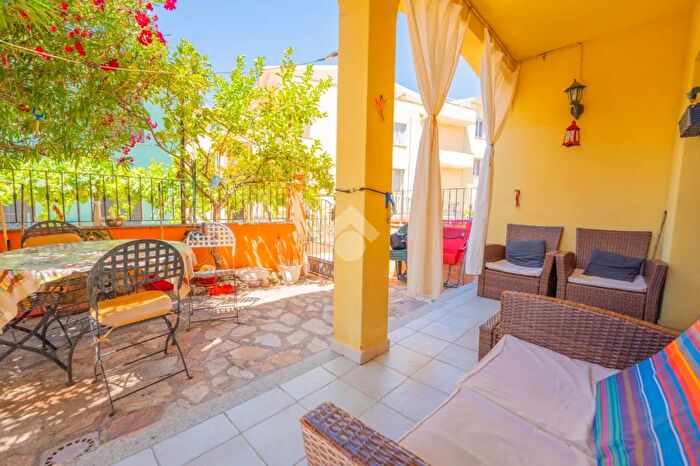 Appartamento trilocale in vendita in Via Rockfeller, Posada