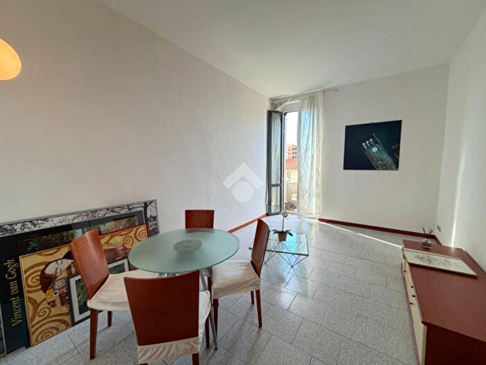 Appartamento bilocale in affitto in Via gerolamo tiraboschi, Porta Romana Medaglie dOro, Milano