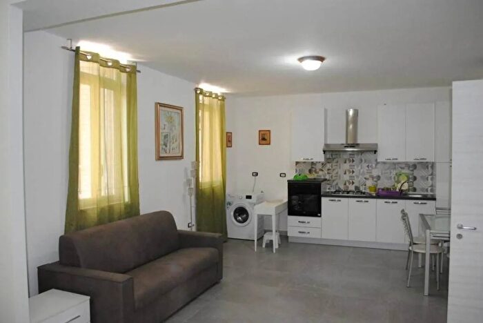 Appartamento bilocale in affitto in Siracusa