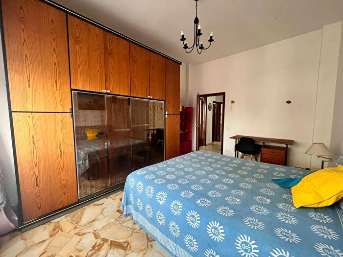 Appartamento trilocale in affitto in Via Giuseppe Cesare Abba, Firenze