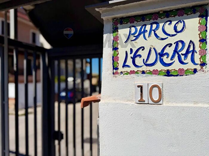 Appartamento con 5 locali in vendita in Via San Marco, Marano Di Napoli