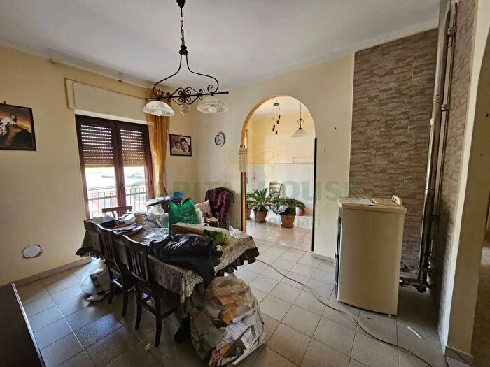 Appartamento quadrilocale in vendita in Via Giornate di Napoli, Sparanise