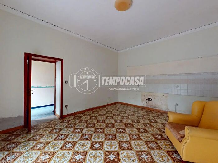 Casa con 5 locali in vendita in Vico Palma, San Marcellino