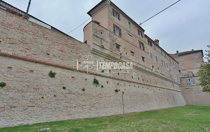 Casa con 5 locali in vendita in Via Francesco Asdrubali, Loreto