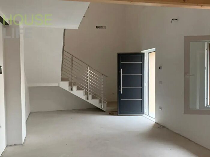 Appartamento con 5 locali in vendita in Via Faccin, Schio