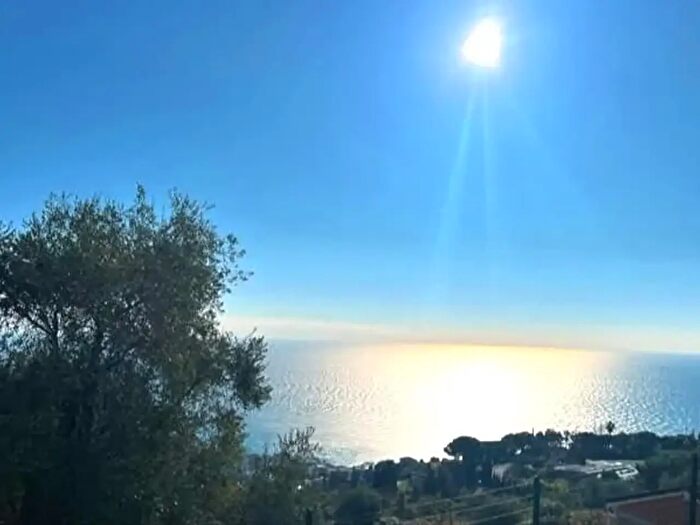 Casa con 5 locali in vendita in Galleria Costa Martina, Ospedaletti