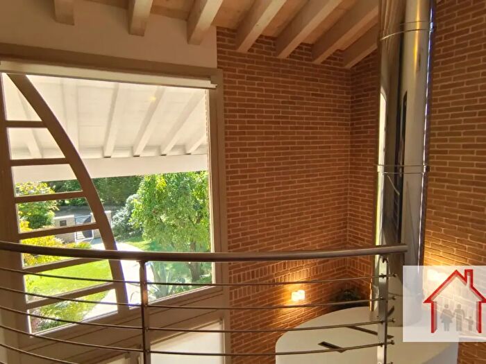 Casa con 6 locali in vendita in Via Leopardi, Trevignano