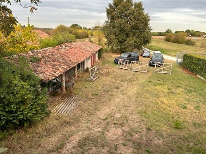 Casa con 6 locali in vendita in Faenza