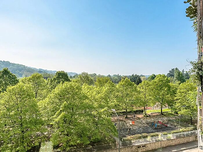 Appartamento con 5 locali in vendita in Via Millefonti, Torino