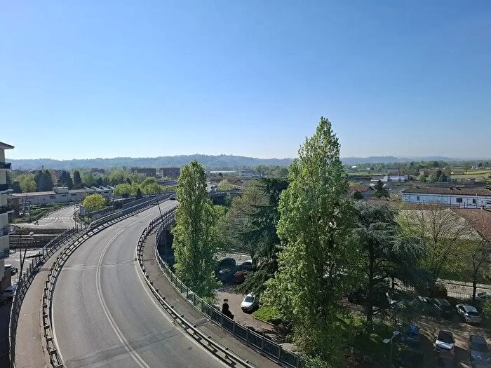 Appartamento trilocale in vendita in Corso Matteotti, Asti